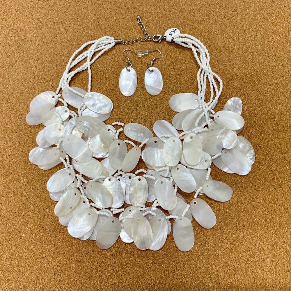 White shell bib statement necklace and earring set.